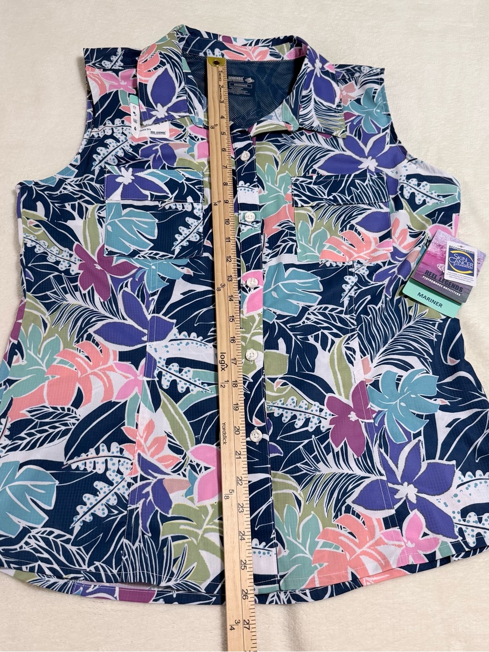 Reel Legends:Sleeveless Tropical Button-DownShirt - Size L - NWT